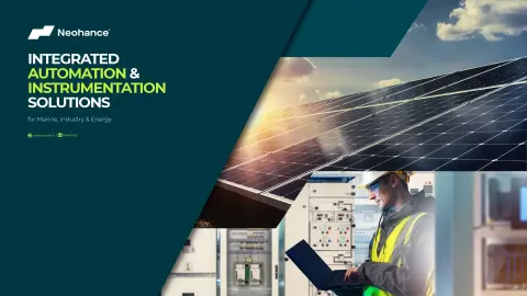 Neohance-banner met ge&iuml;ntegreerde automatiserings- en instrumentatieoplossingen voor de maritieme sector, industrie en energiesector, met zonnepanelen, industri&euml;le besturingssystemen en een engineer die op een laptop werkt.
